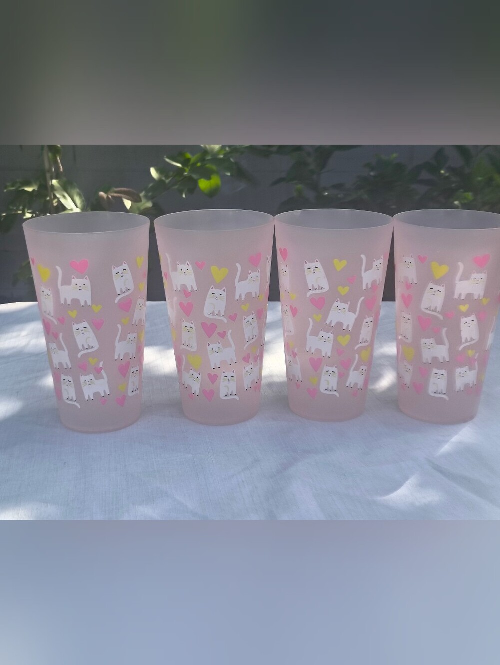 Set of 4 Frosted Pink Plastic White Kitty Cats Drinking Tumblers